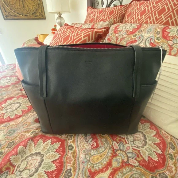 Hammitt Large Black Addie NWT, with new Hammitt Black 110 North black wallet. - Picture 2 of 10